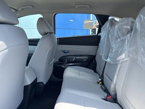 New 2025 Hyundai Tucson SE image 42