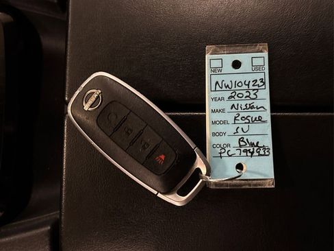 Certified 2023 Nissan Rogue SV image 36