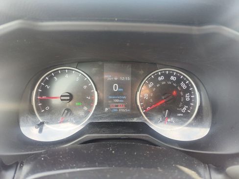 Used 2022 Toyota RAV4 XLE image 22