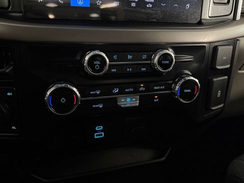 Used 2024 Ford F150 XLT w/ FX4 Off-Road Package image 19