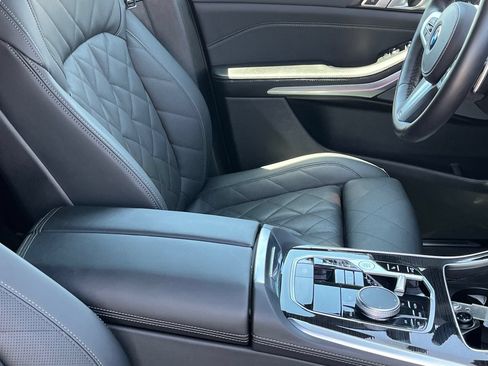 Used 2026 BMW X5 sDrive40i w/ M Sport Package RWD image 10