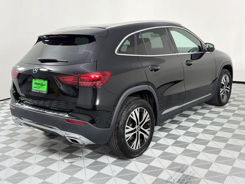 Used 2025 Mercedes-Benz GLA 250 image 9