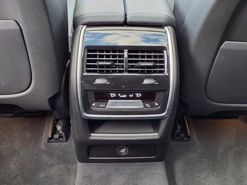 Used 2021 BMW X5 xDrive40i w/ M Sport Package AWD/4WD image 24