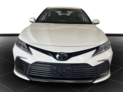 Used 2023 Toyota Camry LE FWD image 8