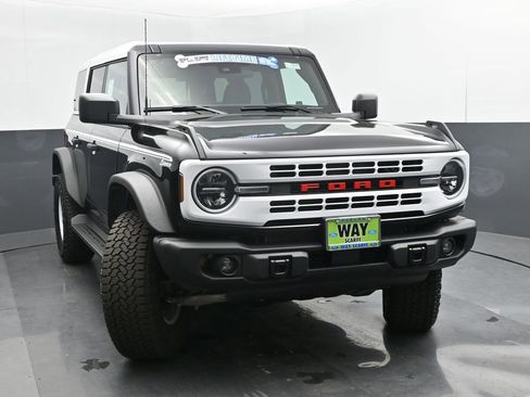 New 2026 Ford Bronco Heritage Edition AWD/4WD image 9
