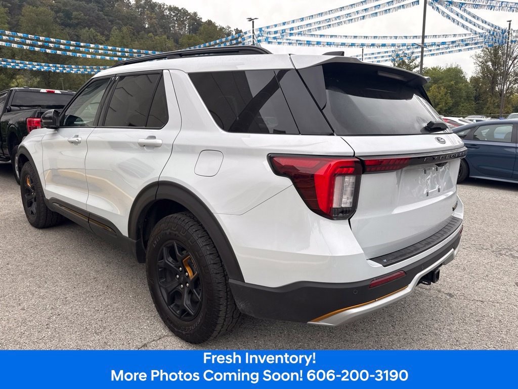 Used 2026 Ford Explorer Tremor w/ Tremor Convenience Package AWD/4WD image 8