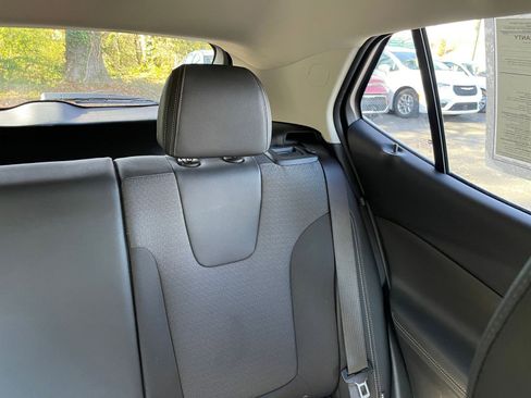 Used 2025 Buick Encore GX Preferred image 35