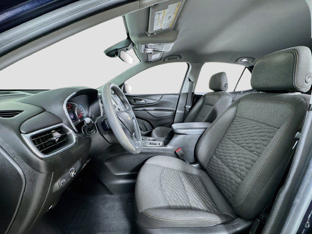 Used 2020 Chevrolet Equinox LT w/ LPO, Floor Liner Package FWD image 11