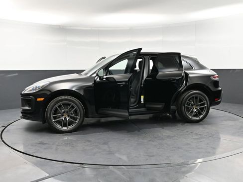 New 2026 Porsche Macan Turbo image 36