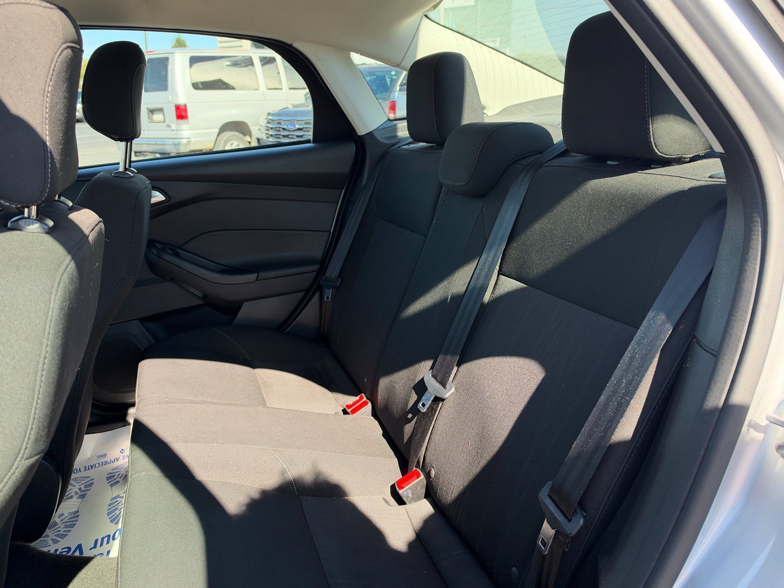 Used 2018 Ford Focus SE FWD image 24