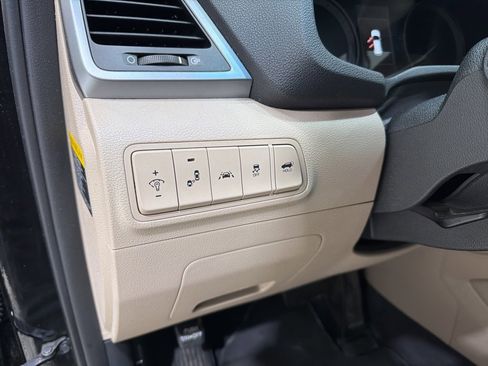 Used 2017 Hyundai Tucson Limited w/ Limited Ultimate Package 03 image 12