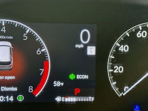 Used 2025 Honda Pilot Elite image 15