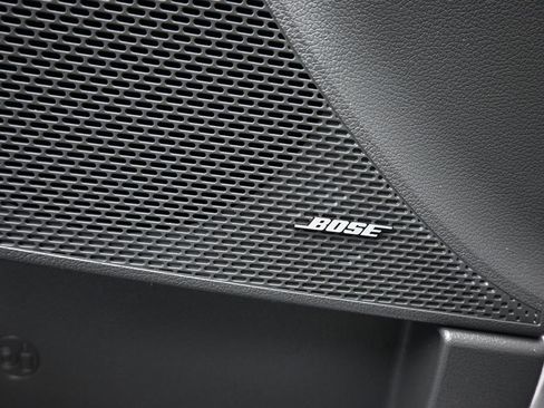 Used 2023 Hyundai Sonata Limited w/ Preferred Accessory Package image 11