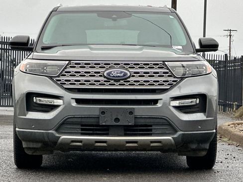 Used 2023 Ford Explorer Limited image 8
