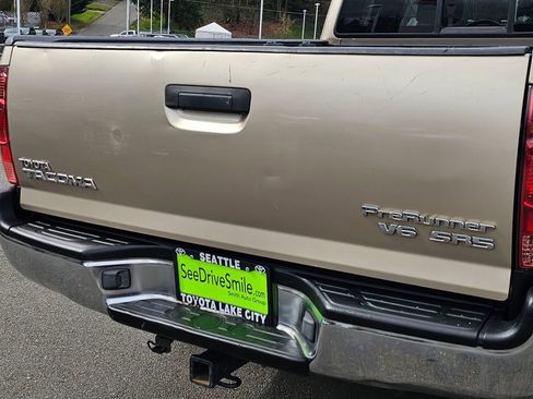 Used 2006 Toyota Tacoma PreRunner image 16