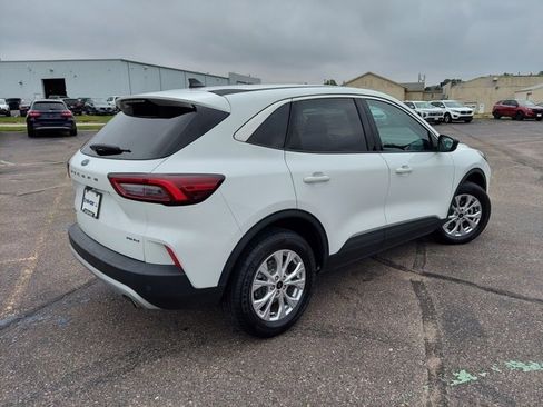 Used 2023 Ford Escape Active w/ Tech Pack #1 image 16