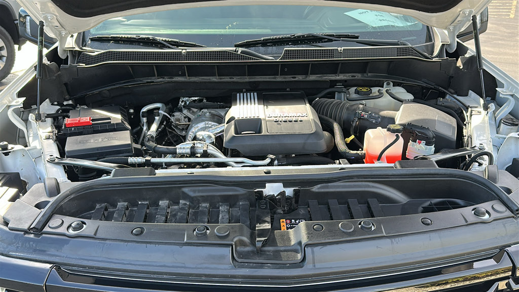 Used 2022 Chevrolet Silverado 1500 RST AWD/4WD image 31