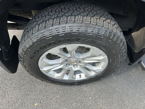 Used 2023 Chevrolet Silverado 1500 LTZ image 10