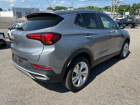 Used 2025 Buick Encore GX Preferred FWD image 3