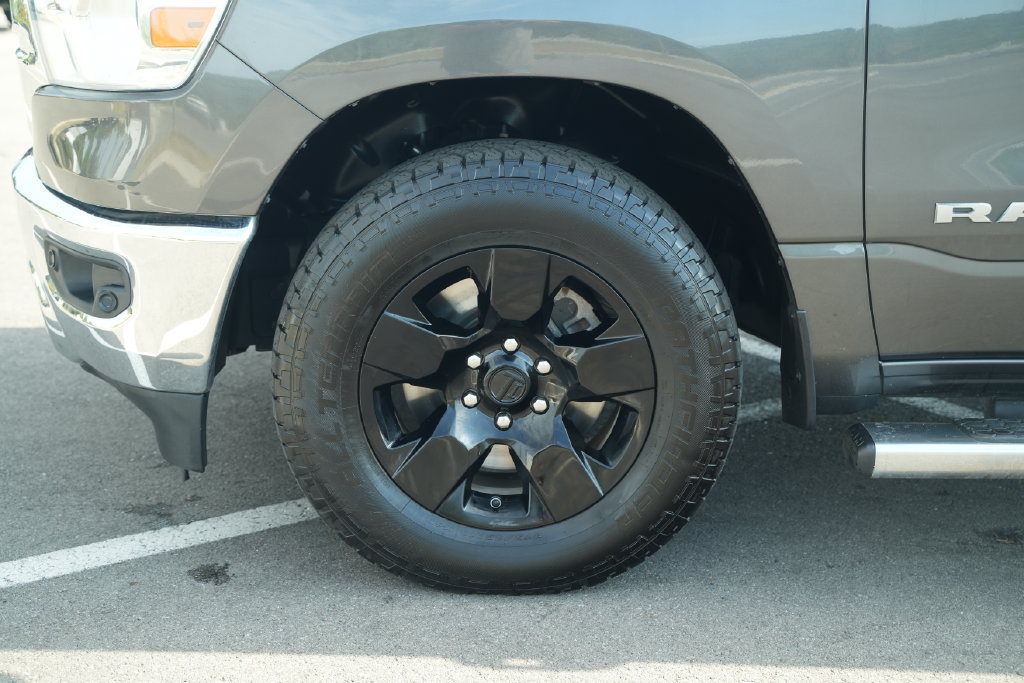 Used 2021 RAM 1500 Big Horn AWD/4WD image 12