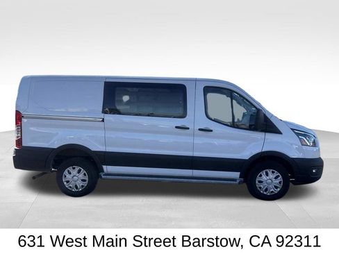 Used 2023 Ford Transit 250 Low Roof w/ Exterior Upgrade Package RWD image 4