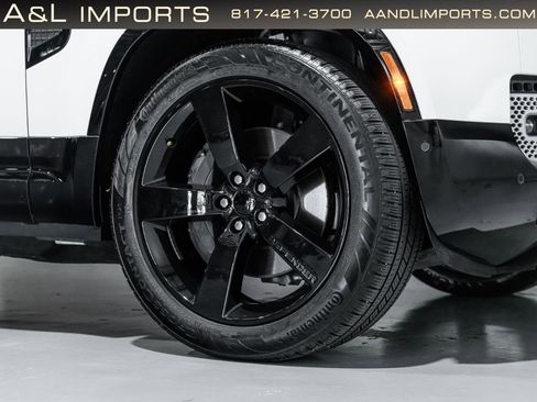 Used 2023 Land Rover Defender 110 X-Dynamic SE AWD/4WD image 38