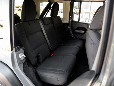 Used 2021 Jeep Wrangler Unlimited Sport image 45