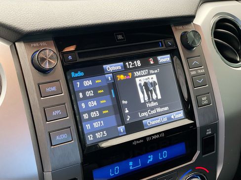 Used 2018 Toyota Tundra Limited image 11