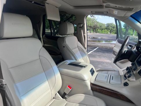 Used 2019 GMC Yukon Denali w/ Denali Ultimate Package RWD image 35