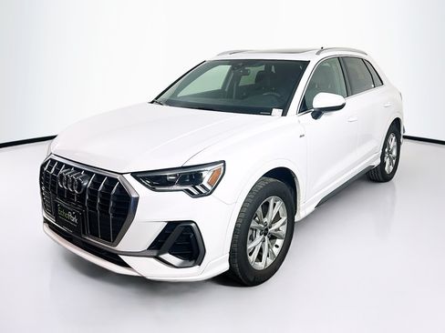 Used 2025 Audi Q3 2.0T Premium AWD/4WD image 3