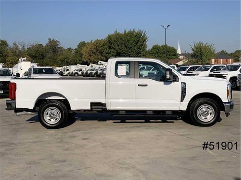 Used 2024 Ford F350 XL w/ XL Driver Assist Package image 5
