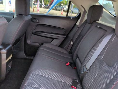 Used 2010 Chevrolet Equinox LT FWD image 14