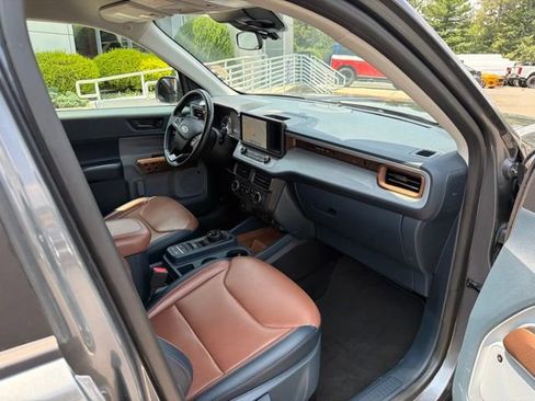 Used 2024 Ford Maverick Lariat AWD/4WD image 11