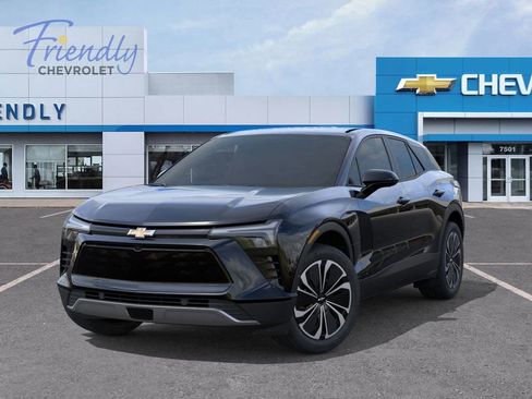 New 2026 Chevrolet Blazer EV LT AWD/4WD image 16