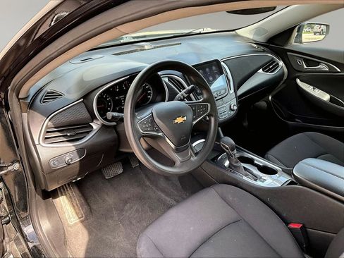 Used 2024 Chevrolet Malibu LT FWD image 17
