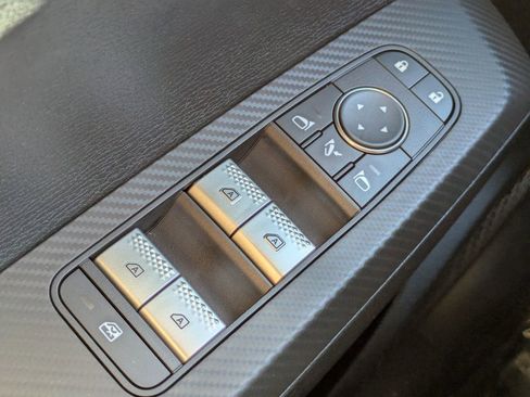 New 2026 Mitsubishi Outlander SE FWD image 24