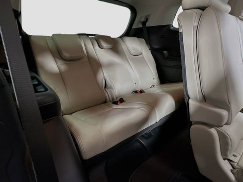 Used 2019 Subaru Ascent Limited image 29