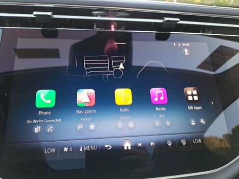 New 2026 Mercedes-Benz E 350 4MATIC Sedan image 23