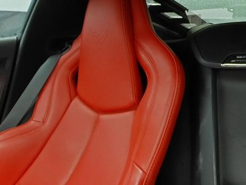 Used 2022 Chevrolet Corvette Stingray Coupe w/ 1LT RWD image 16