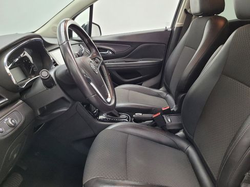 Used 2020 Buick Encore Preferred FWD image 17