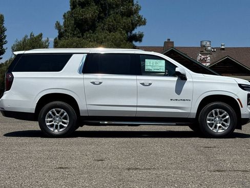 New 2026 Chevrolet Suburban LS AWD/4WD image 3