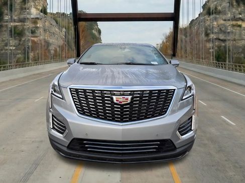 New 2026 Cadillac XT5 Luxury AWD/4WD image 7