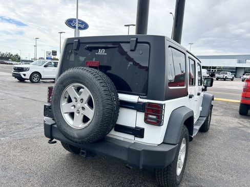 Used 2016 Jeep Wrangler Unlimited Sport w/ Quick Order Package 24S AWD/4WD image 5