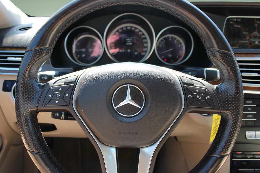 Used 2016 Mercedes-Benz E 350 4MATIC Wagon image 34