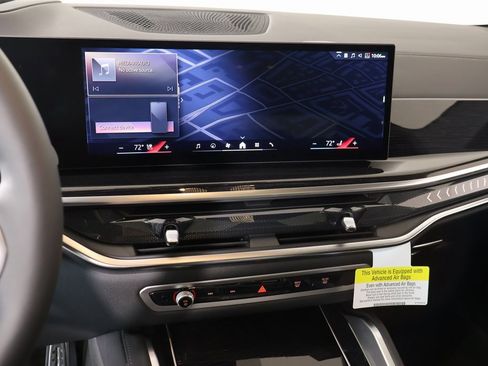 New 2026 BMW X6 xDrive40i w/ Climate Comfort Package image 5