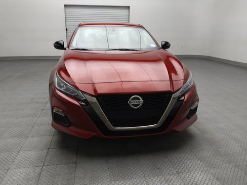 Used 2019 Nissan Altima 2.5 SR FWD image 14