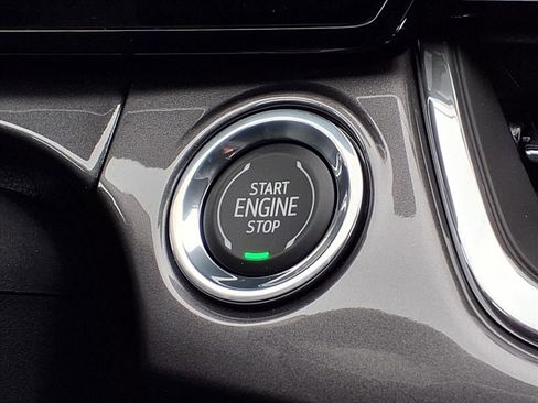 New 2026 Chevrolet Trax ACTIV w/ Driver Confidence Package image 18