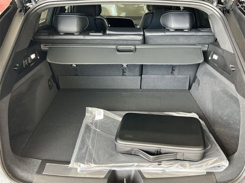 New 2026 Cadillac Lyriq V image 30