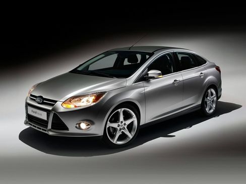 Used 2013 Ford Focus SE image 1
