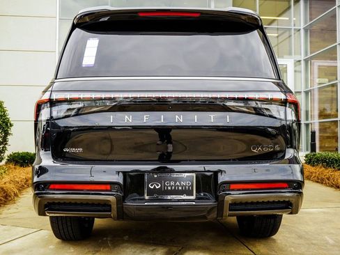 New 2026 INFINITI QX80 Autograph w/ Premium Cargo Package AWD/4WD image 11